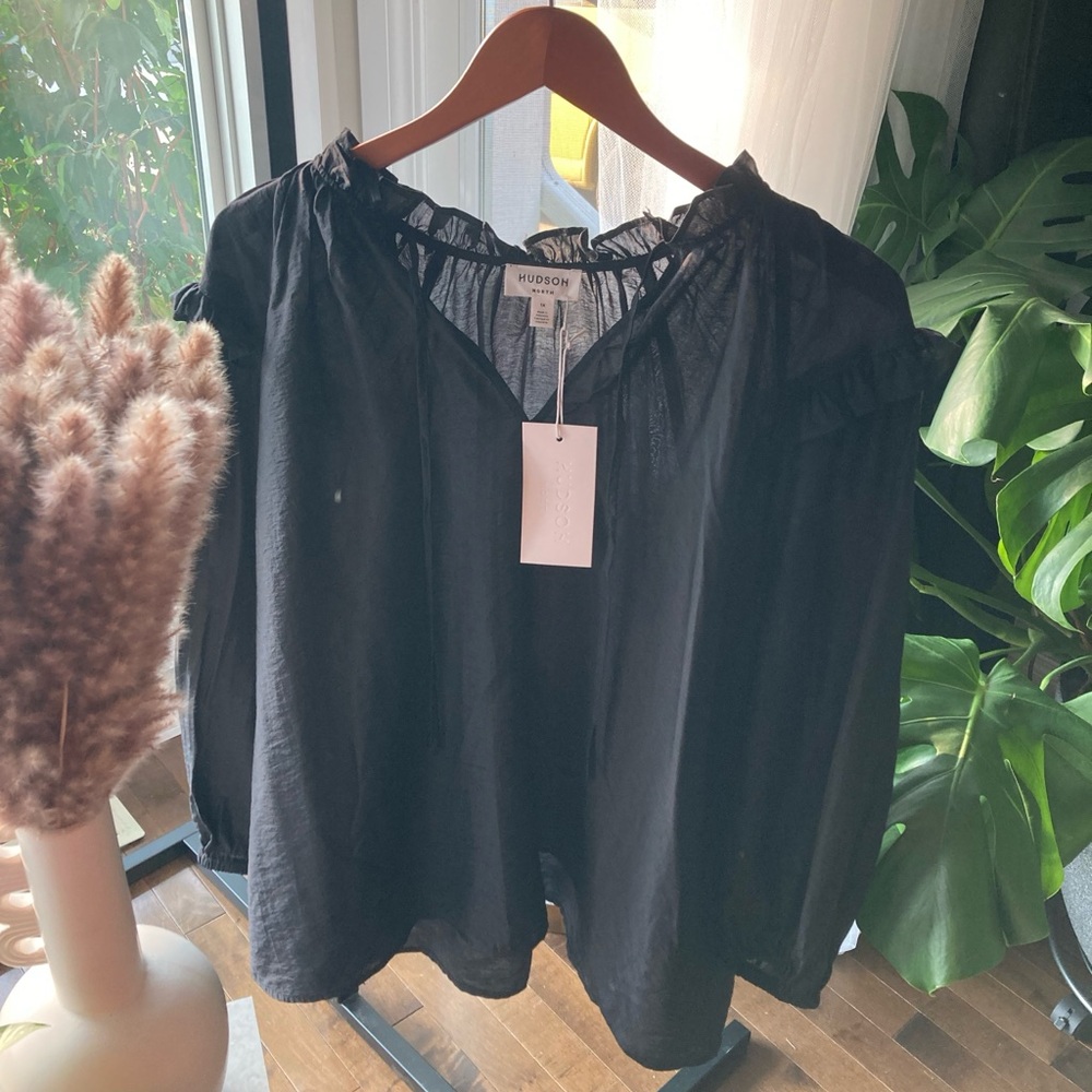 Hudson Jeans Black Ruffled Women's Blouse
